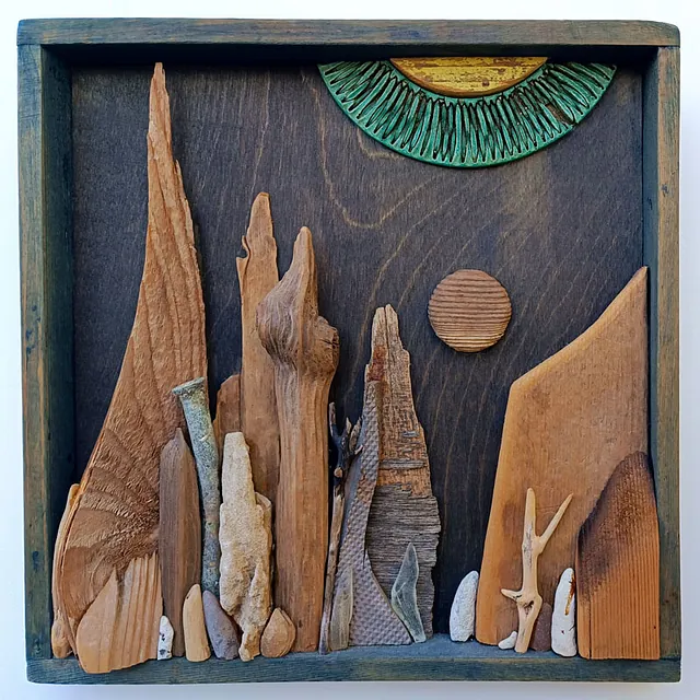 Holz, Dieter „In Reihe am Strand II“, Materialcollage, um 1980, 24,8x24,8 cm
