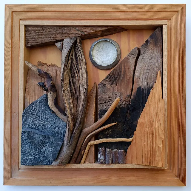 Holz, Dieter „Maritime Komposition mit vier Donnerkeilstücken“, Materialcollage, um 1980, 37x37 cm