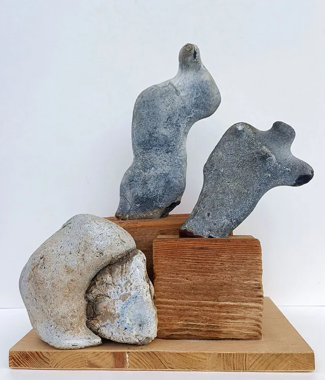 Dieter Holz Aufstrebend, Skulpturale Assemblage, um 1990, 40x21x15 cm